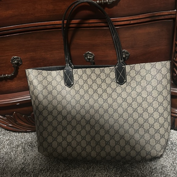 Vintage Gucci Tote - Picture 3 of 3